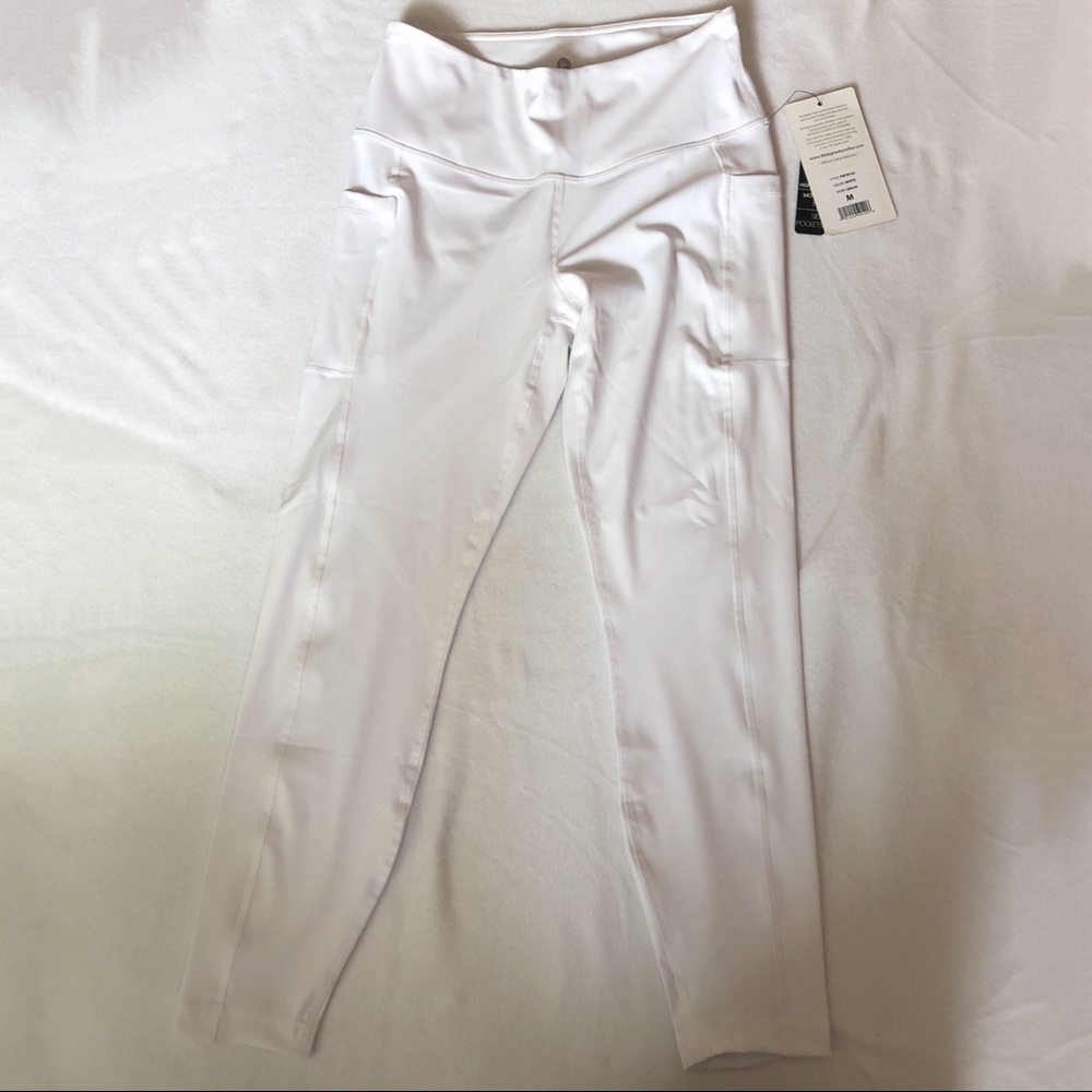 NWT 90 degree white leggings with pockets